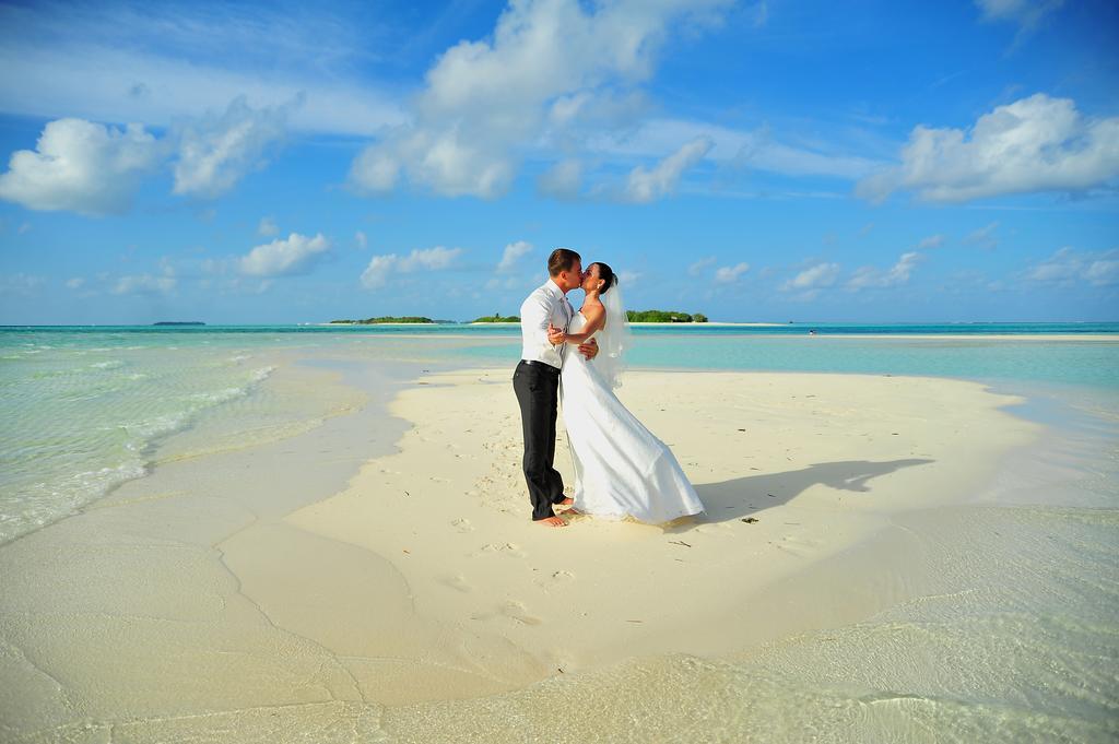 Arora Inn Maafushi Extérieur photo