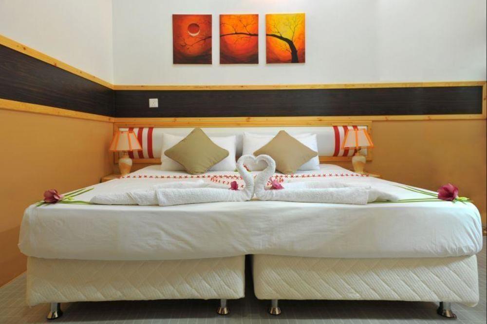 Arora Inn Maafushi Extérieur photo