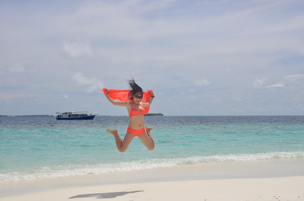 Arora Inn Maafushi Extérieur photo